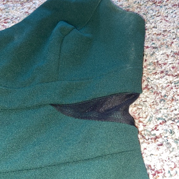 Dark Green Cocktail Dress Size 6 with Mesh Cutouts Worn once - Picture 2 of 3